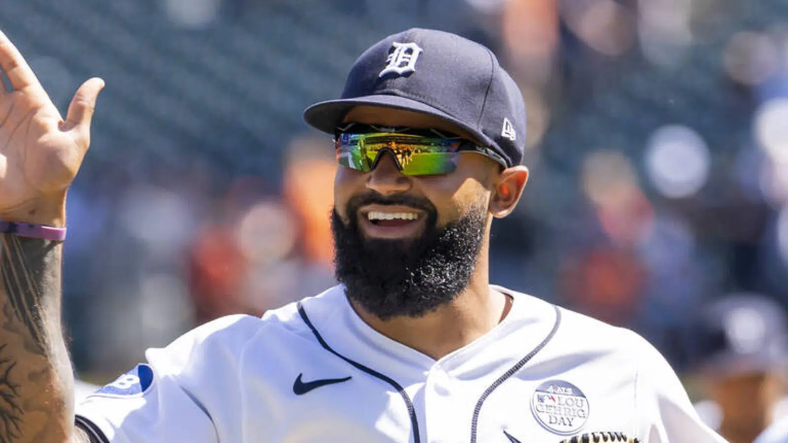 Mariners claim Derek Hill from Tigers, designate Kevin Padlo Mariners claim Derek Hill from Tigers, designate Kevin Padlo