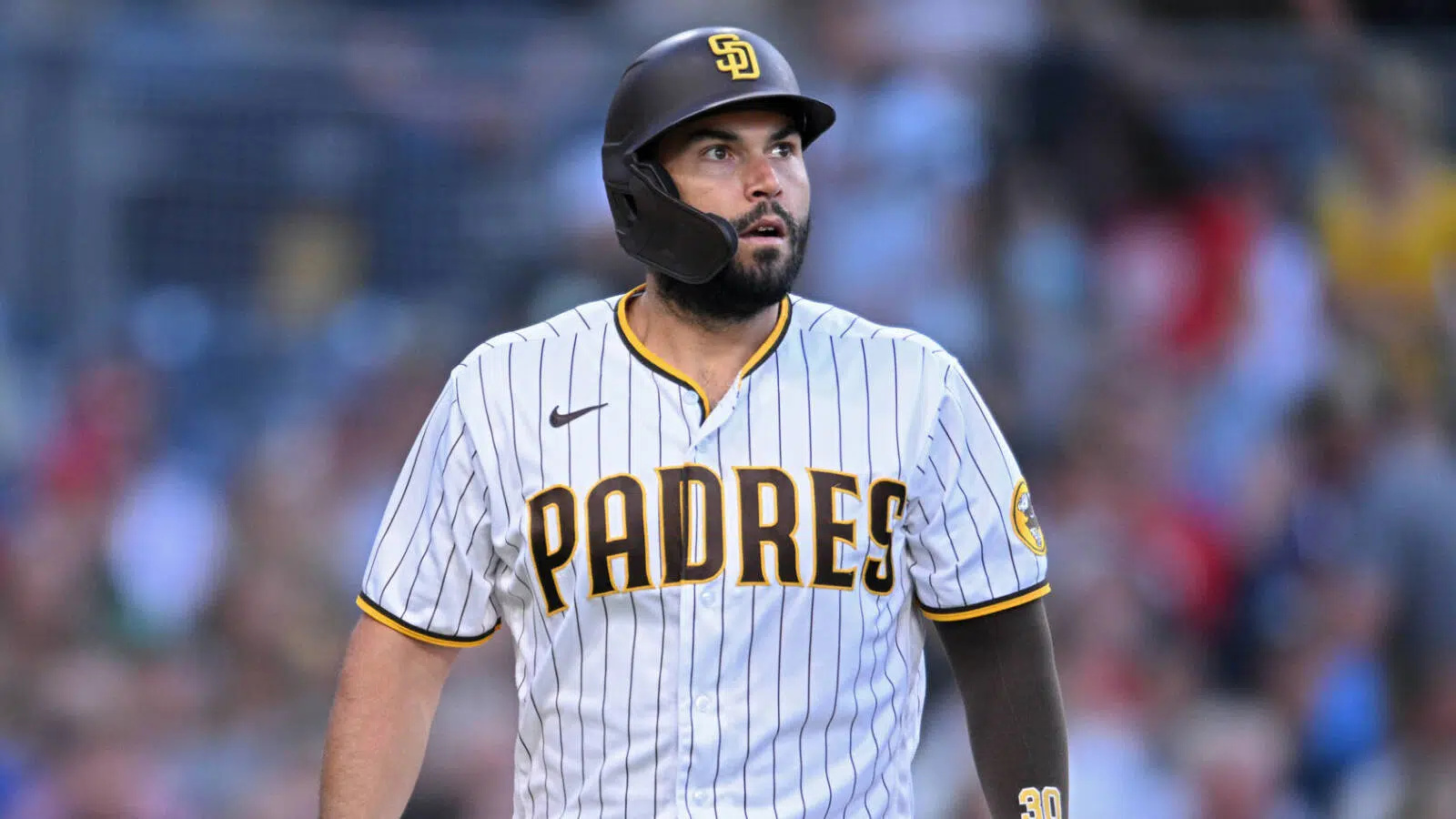 Red Sox, Padres agree to Eric Hosmer trade