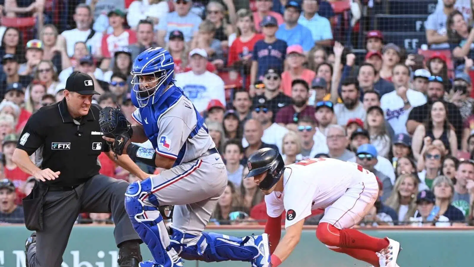 Red Sox aim to complete four-game sweep of Rangers Red Sox aim to complete four-game sweep of Rangers
